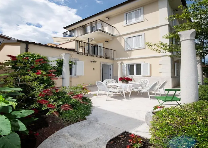 Apartment Marina With Sea View
