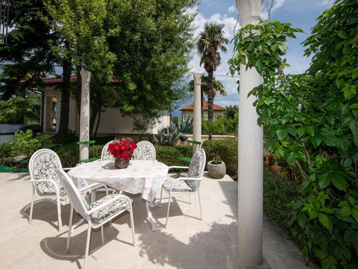 Apartment Marina With Sea View